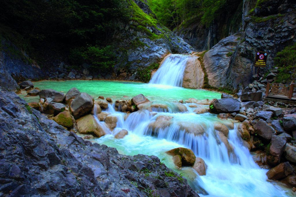 Karadeniz Yaylalar ve Batum Turu (Batum Konaklamalı) / 6 Gece Otel Konaklamalı / İstanbul Çıkışlı