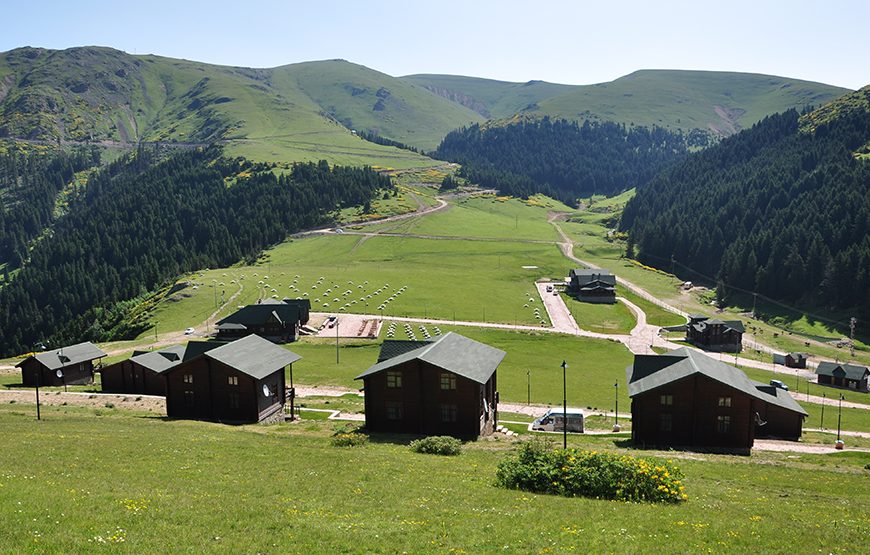 Karadeniz Yaylalar ve Batum Turu (Batum Konaklamalı) / 6 Gece Otel Konaklamalı / İstanbul Çıkışlı